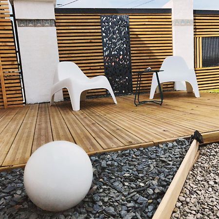 Love Room Haut De Gamme - L'Extase Avec Jacuzzi Violaines Exteriér fotografie